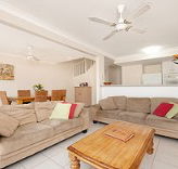 Aaah 2  Byron - Accommodation Broome