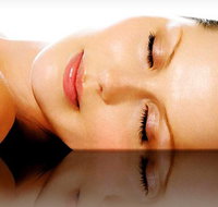 The Revival Lounge - Accommodation Broome