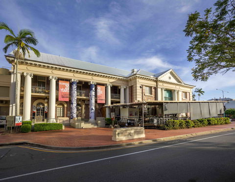 Cairns Regional Gallery - Accommodation Broome 8