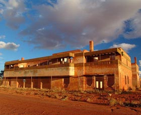 Big Bell Ghost Town - Accommodation Broome 0