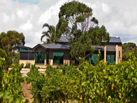 Delacolline Estate - Accommodation Broome 0