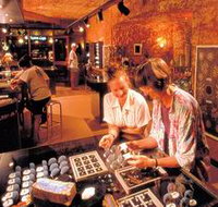 Opal World - Accommodation Broome