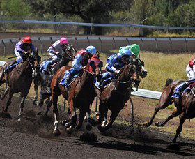 Alice Springs Turf Club - Accommodation Broome 0
