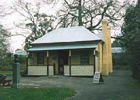 Adam Lindsay Gordon Cottage - Accommodation Broome 0