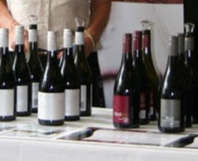 Austins Wines - Accommodation Broome 0