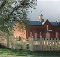 Cooma Cottage - Accommodation Broome