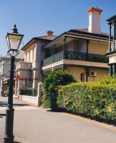 Yass Historic Walk And Drive - Accommodation Broome 1
