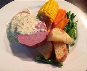 Phillip Island RSL - Accommodation Broome 2