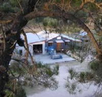 Pyramids Road Wines - Accommodation Broome