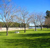 Lock 10 and Weir - Accommodation Broome
