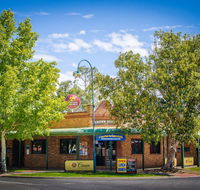 Crown Hotel Wentworth - Accommodation Broome