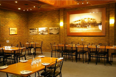 Crown Hotel Wentworth - Accommodation Broome 4