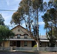 Euston Courthouse - Accommodation Broome