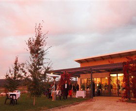 Amulet Vineyard And Beechworth Cider - Accommodation Broome 0
