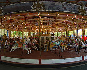 Merry-Go-Round - Accommodation Broome 0