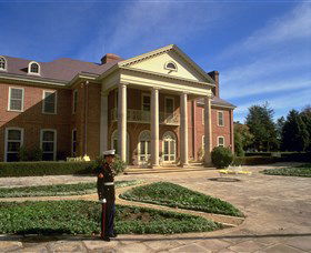 United States Of America, Embassy Of The - Accommodation Broome 1