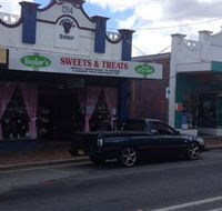 Taylors Sweets and Treats - Accommodation Broome