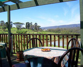 Enniskillen Orchard - Accommodation Broome 0