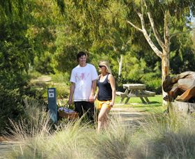 Sale Common Wetlands Walk - Accommodation Broome 0