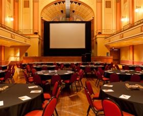Newcastle City Hall - Accommodation Broome 1