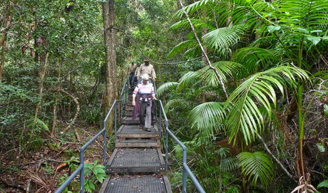 Falls Walking Track - Accommodation Broome 2