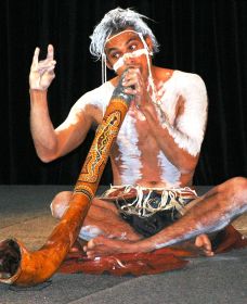 Dhinawan Dreaming - Accommodation Broome 0
