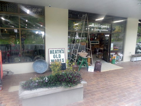 Heaths Old Wares, Collectables & Industrial Antiques - Accommodation Broome 10