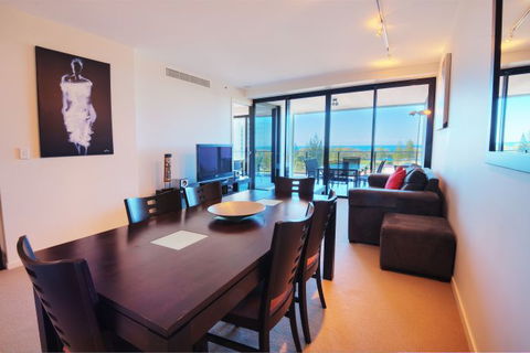 Ultra Broadbeach - Accommodation Broome 7