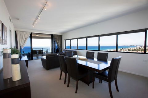 Ultra Broadbeach - Accommodation Broome 13