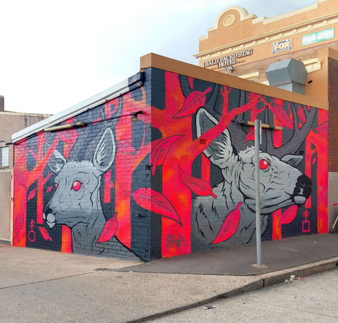 Art Hive Artist - Accommodation Broome 2