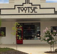 Tootsie Fine Art and Design - Accommodation Broome