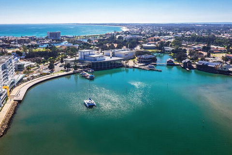 Mandurah Dolphin And Scenic Marine Cruise - Accommodation Broome 3