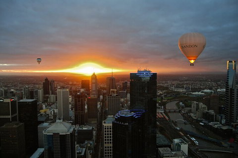 Melbourne Balloon Flights, The Peaceful Adventure - Accommodation Broome 2