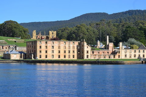 Port Arthur, Richmond And Tasman Peninsula Day Trip From Hobart - Accommodation Broome 0