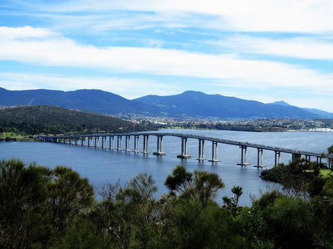 Hobart Half-Day Sightseeing Coach Tram Tour - Accommodation Broome 4