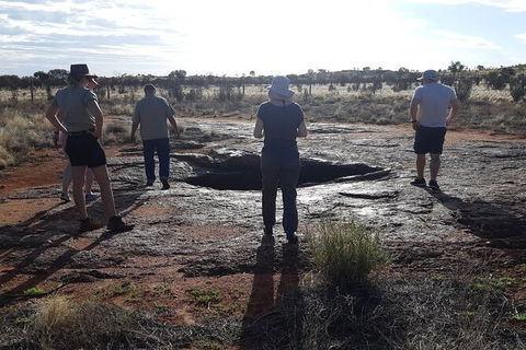Aboriginal Homelands Experience From Ayers Rock Including Sunset - Accommodation Broome 4