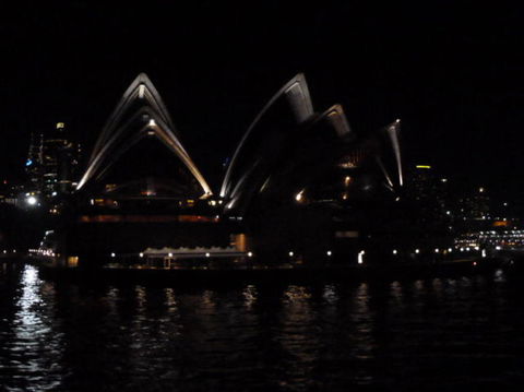 Sydney Harbour Gold Penfolds Dinner Cruise - Accommodation Broome 3