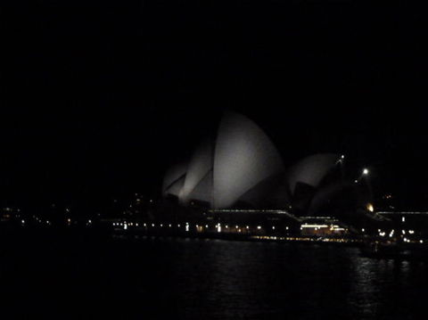 Sydney Harbour Gold Penfolds Dinner Cruise - Accommodation Broome 8