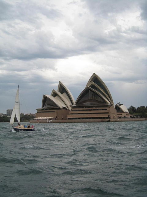 Sydney Harbour Gold Penfolds Dinner Cruise - Accommodation Broome 12