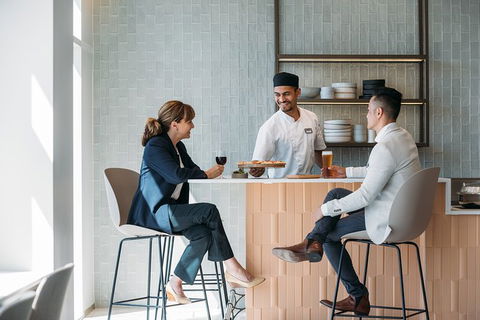 Sydney Airport Plaza Premium Lounge - Accommodation Broome 7