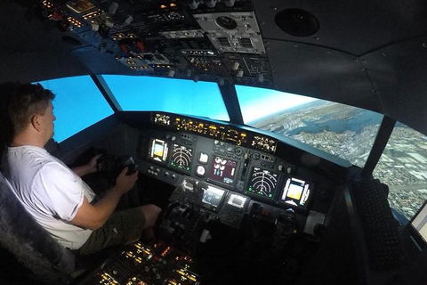 Airliner-737 - 30 Minutes - Flight Simulator Experience - Accommodation Broome 1