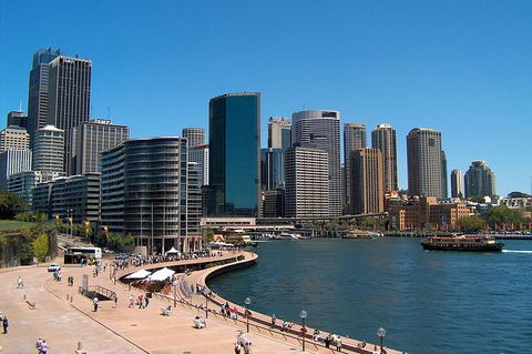 Family Day In Sydney With A Local: Private & Personalized - Accommodation Broome 11
