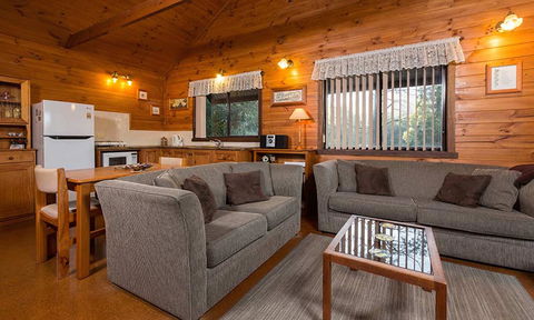 Gumnut Hideaway Gallery - Accommodation Broome 0