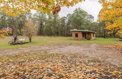 Major Clews Hut Walking Track - Accommodation Broome 0