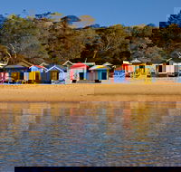 Mills Beach - Mornington - Accommodation Broome