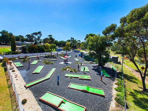 Naracoorte Mini Golf - Accommodation Broome 1