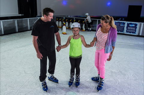 Planet Chill Ice Skating Rink - Accommodation Broome 1