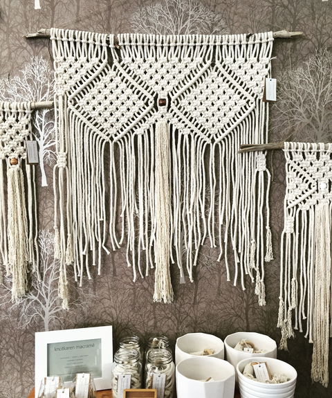 Under The Oak Handmade Gallery And Gifts - Accommodation Broome 2