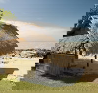 Dugong Sanctuary - Clairview - Accommodation Broome