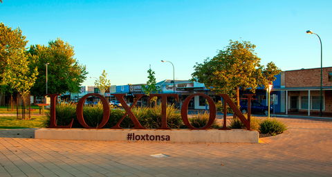 East Terrace, Loxton - Accommodation Broome 0